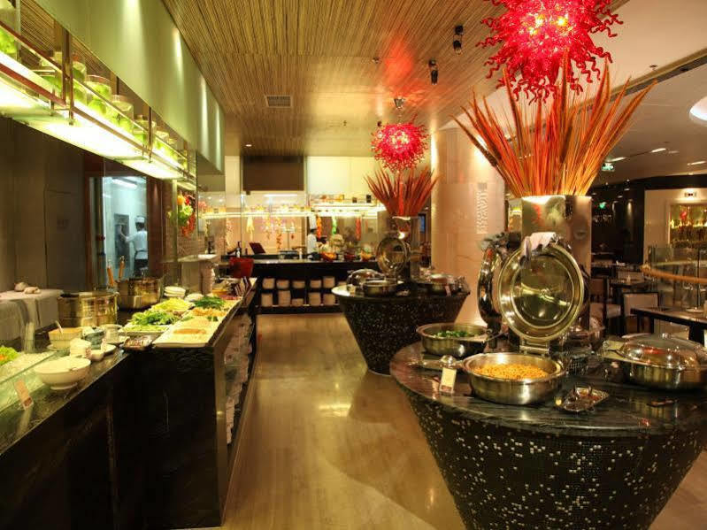 Hotel Ramada By Wyndham Xian Bell Tower Extérieur photo